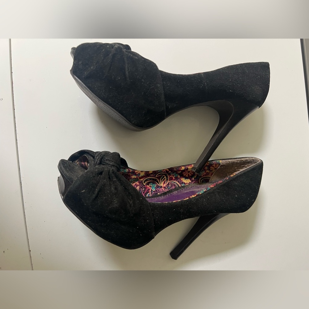 Quips size 7 black pumps - Picture 6 of 9